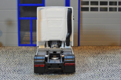 20251026-Schmidt-00234