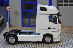 20251026-Schmidt-00240