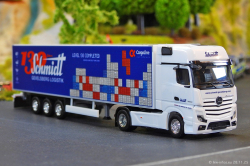 20251128-Schmidt-00057