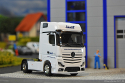 20251128-Schmidt-00082