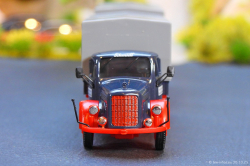 20251030-Schmidt-00084