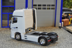 20251213-Schmidt-00070