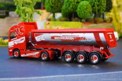 20251107-Schrefler-00028