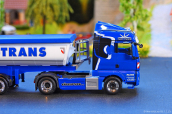 20251205-Trio-Trans-00476