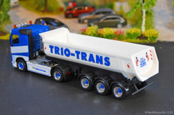 20251205-Trio-Trans-01289