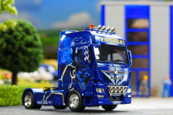 20251205-Trio-Trans-00773