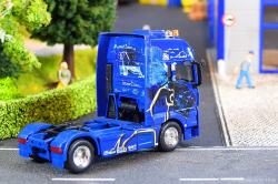 20251205-Trio-Trans-01250