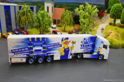 20251206-Trio-Trans-00497