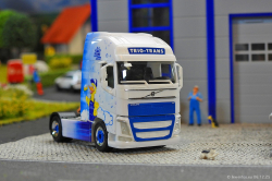 20251206-Trio-Trans-00550