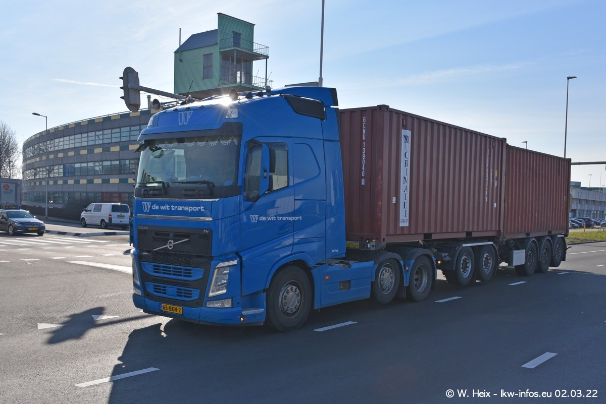20220626-Rotterdam-Containerhafen-00488.jpg